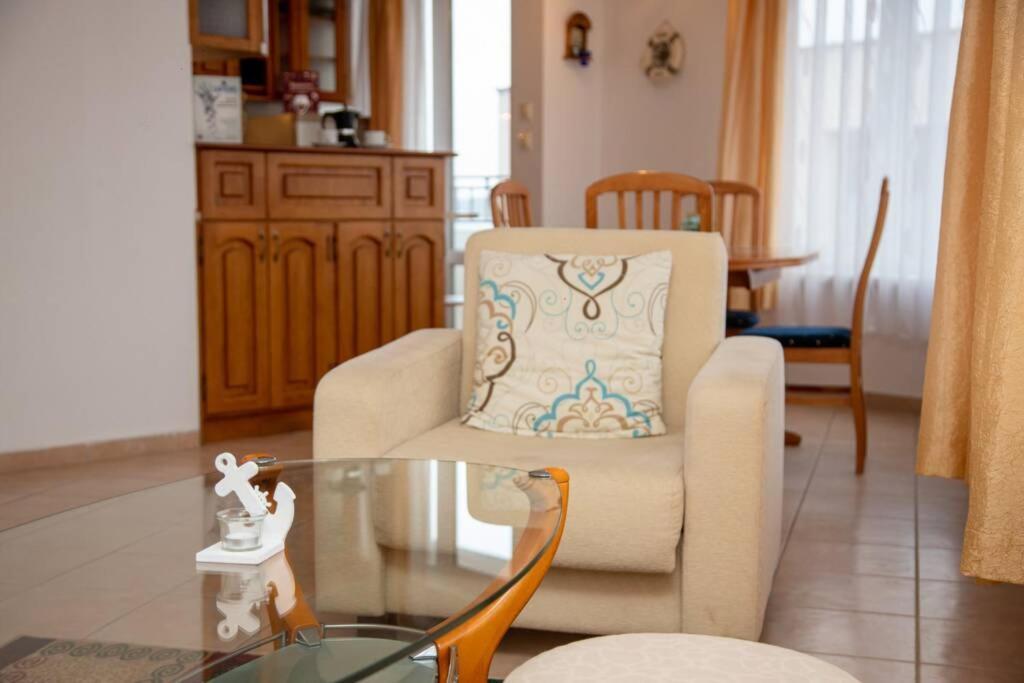 Convenient 1-Bedroom Flat Next To Harmanite Beach Sosopol Exterior foto
